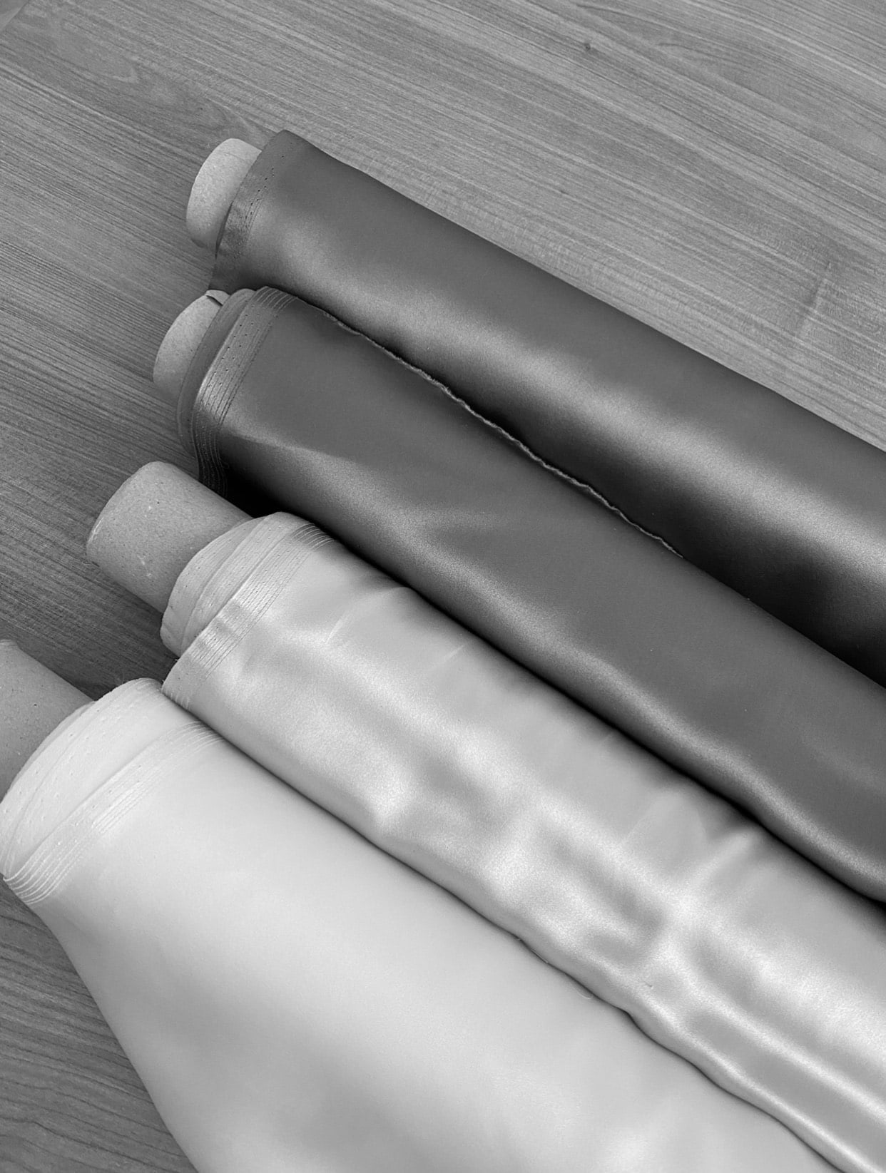 materialy_bw