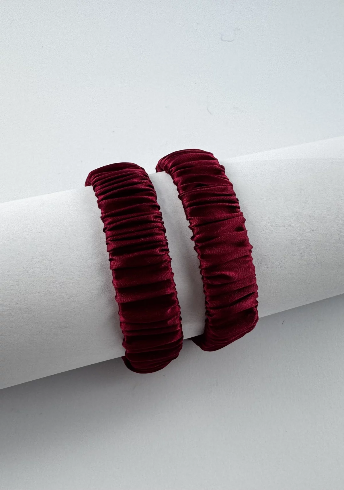 Silk scrunchie medium Cherry