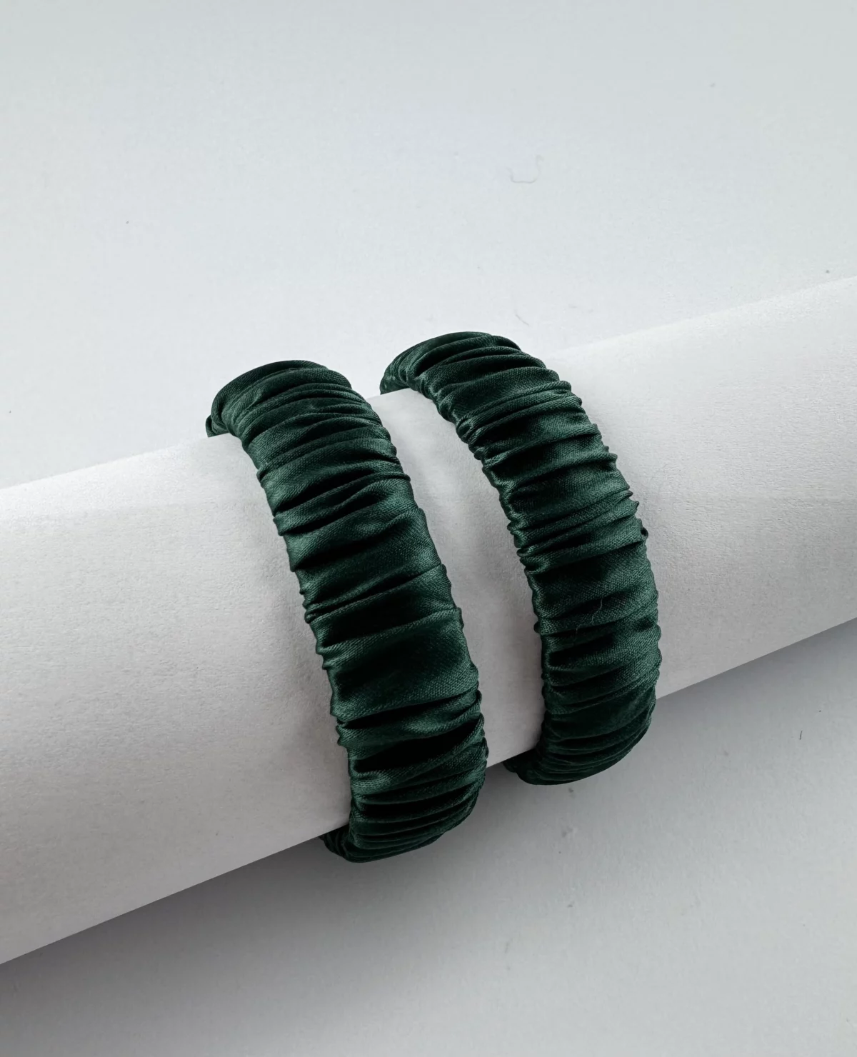 Silk scrunchie medium Emerald